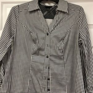 Lane bryant  houndstooth 28 blouse